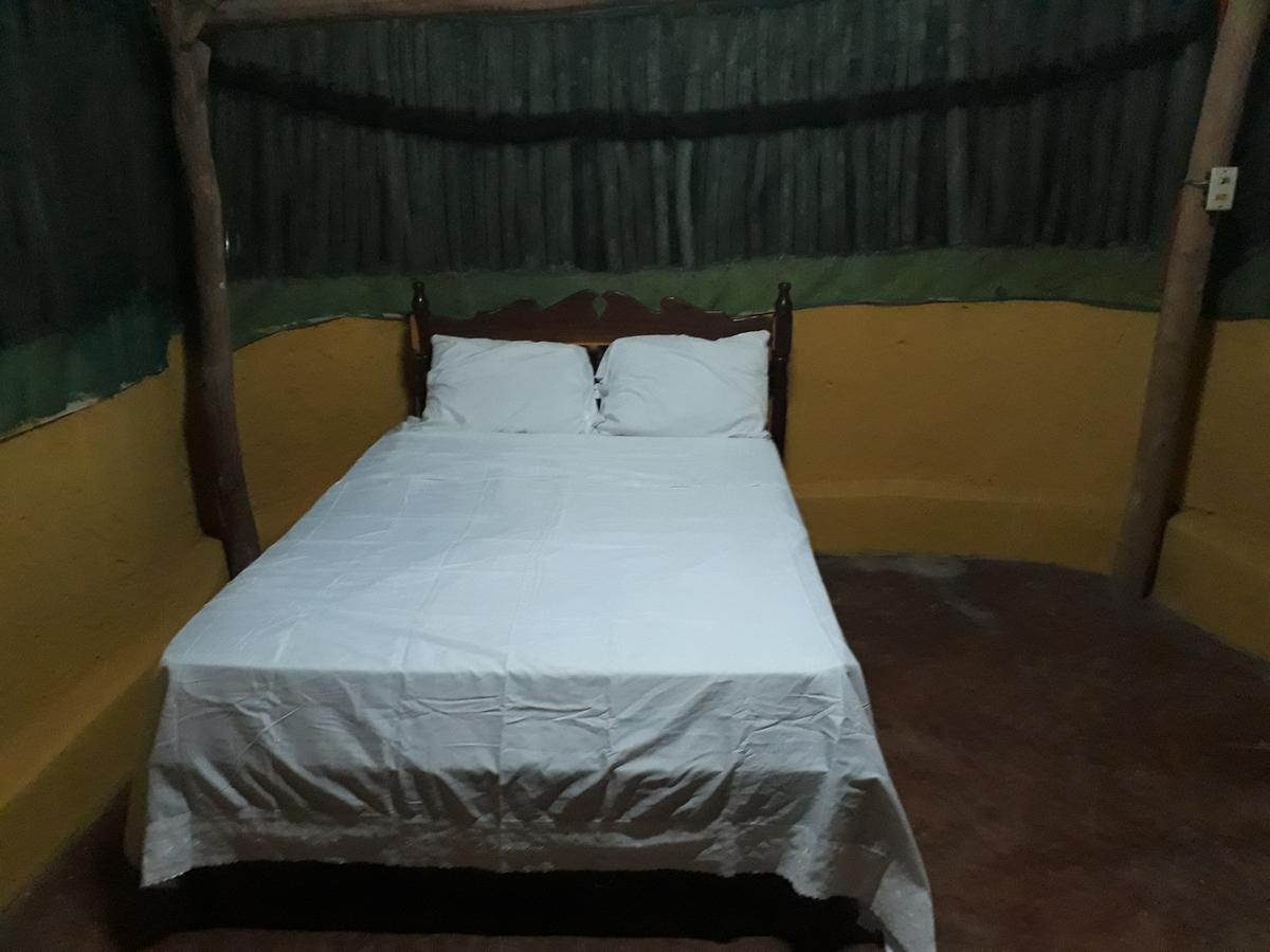 El Chac Mool Bed & Breakfast Santa Elena Eksteriør bilde