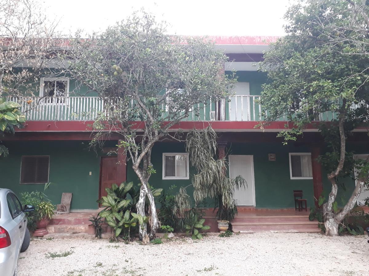 El Chac Mool Bed & Breakfast Santa Elena Eksteriør bilde