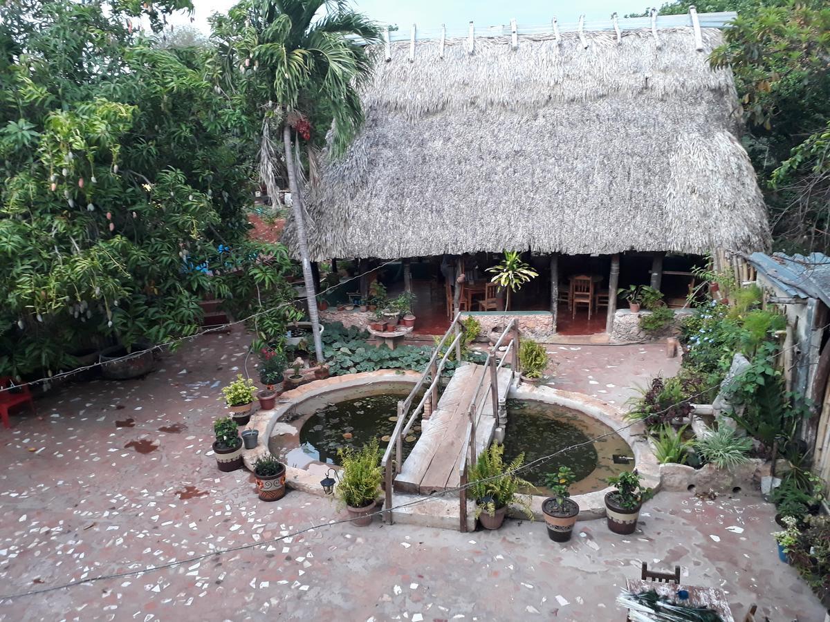 El Chac Mool Bed & Breakfast Santa Elena Eksteriør bilde